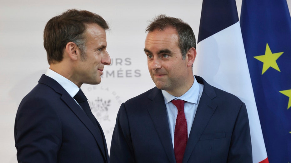 french-prime-minister-resigns-less-than-month-after-taking-office