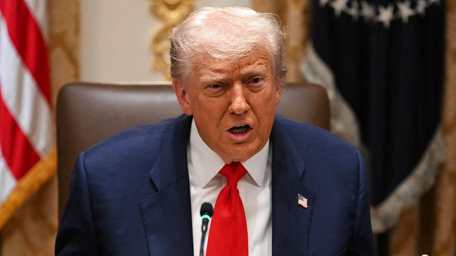 trump-issues-dire-warning-to-hamas:-if-they-don’t-disarm-‘we-will-disarm-them’