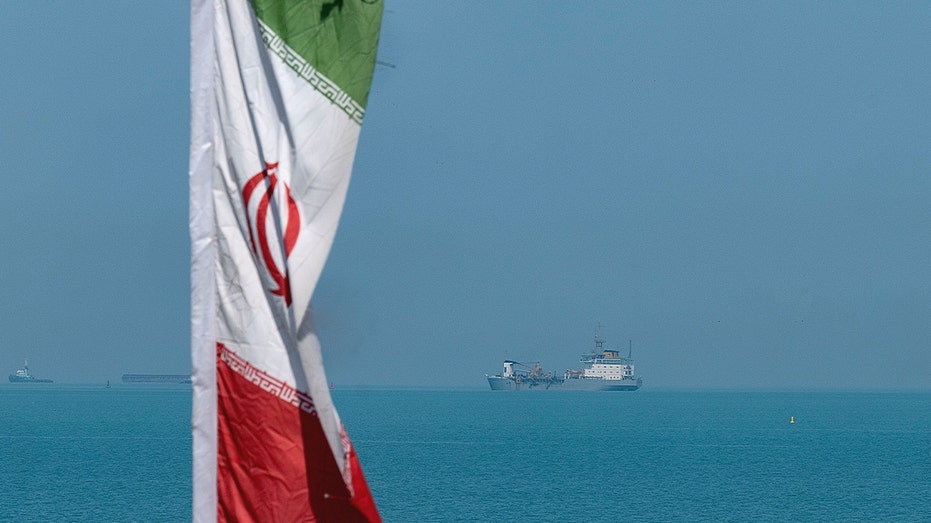 gulf-shipping-operations-grind-to-halt-near-iran;-us-quietly-prepares-for-possible-strike:-‘heightened-risk’