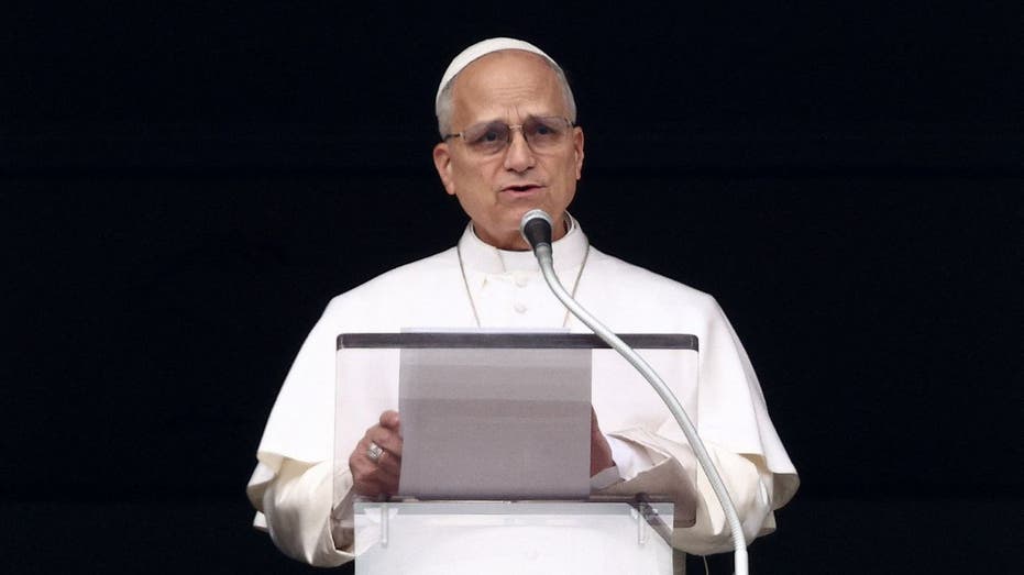 pope-warns-escalating-iran-conflict-could-tip-middle-east-into-‘irreparable-abyss’