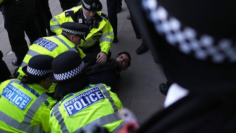 britain-warns-another-terror-attack-is-‘highly-likely’-within-6-months-after-london-stabbing