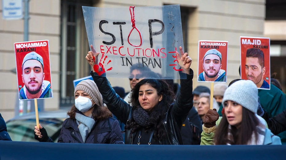 ‘killing-off-the-country’:-iran-executes-dozens,-arrests-4,000-plus-in-war-crackdown
