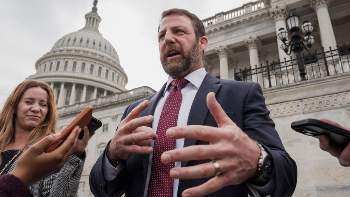 secretary-mullin-says-goal-of-dhs-won’t-be-to-arrest-noncitizens-at-world-cup