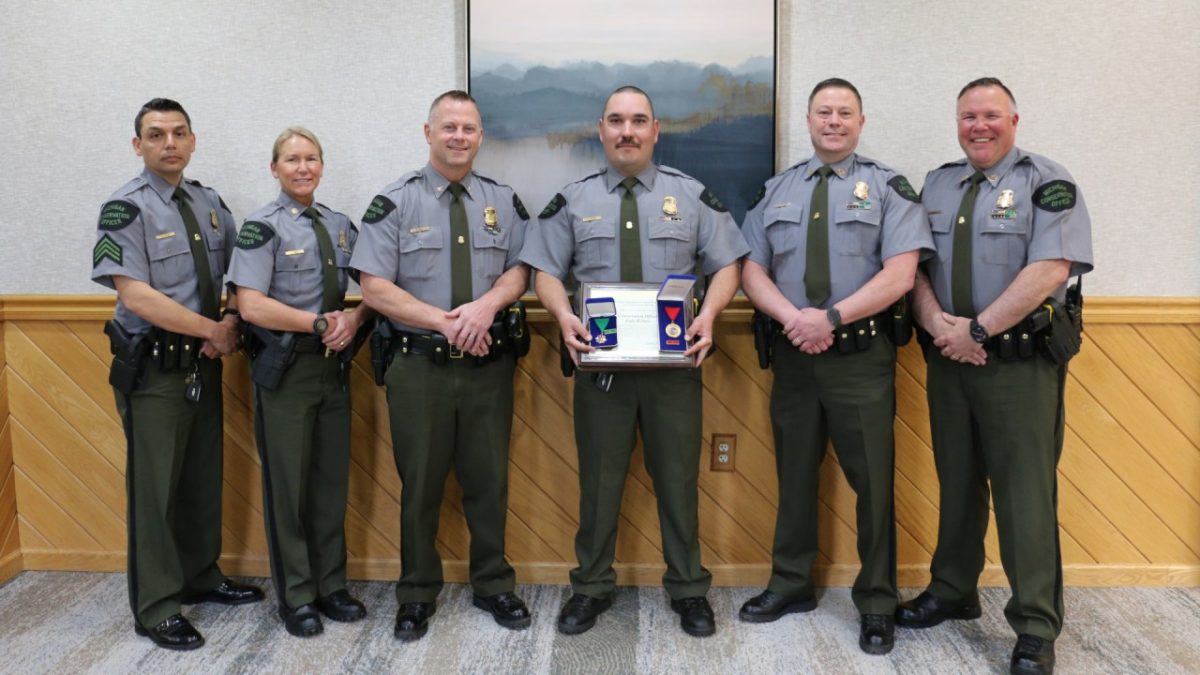 dnr-conservation-officer-awarded-medal-of-valor-for-response-to-grand-blanc-church-attack